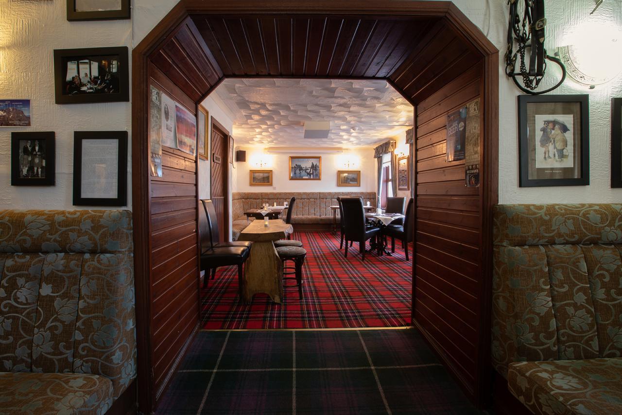 Cairndow Stagecoach Inn Bagian luar foto