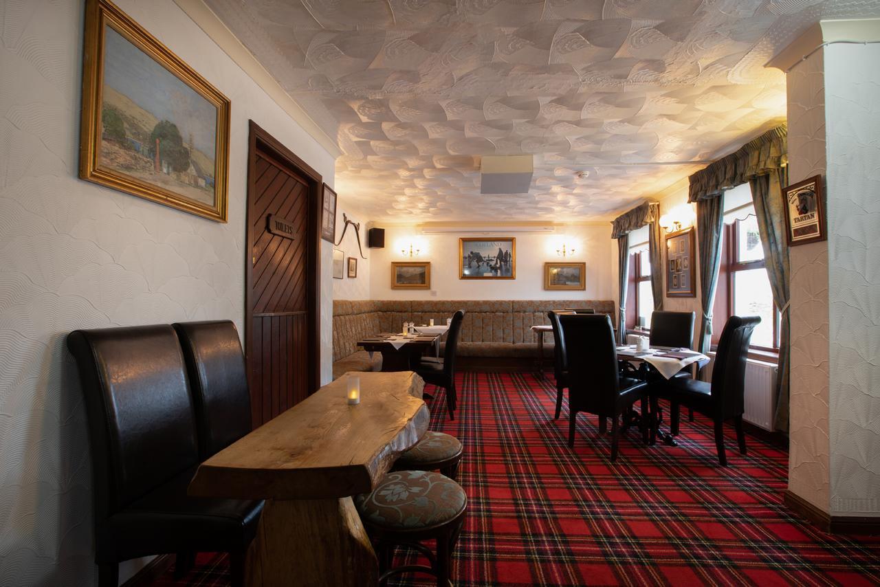 Cairndow Stagecoach Inn Bagian luar foto