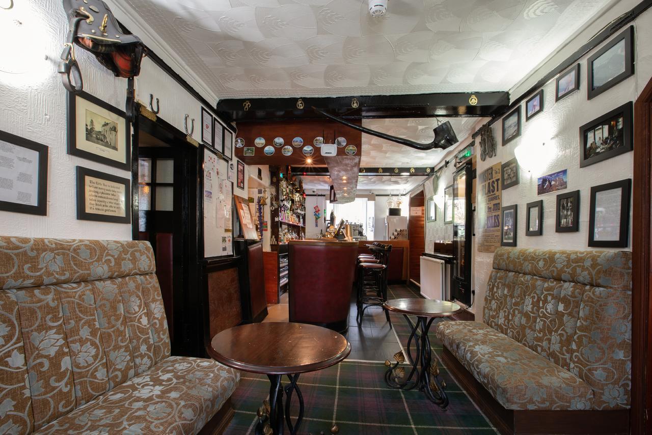 Cairndow Stagecoach Inn Bagian luar foto