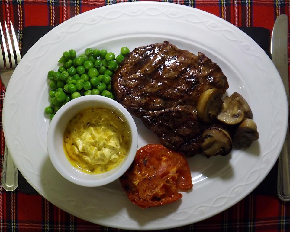 Cairndow Stagecoach Inn Bagian luar foto