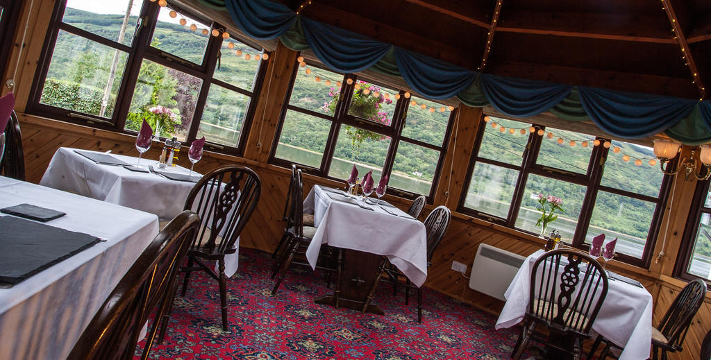 Cairndow Stagecoach Inn Bagian luar foto